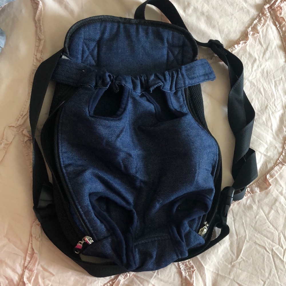 Pet carrier